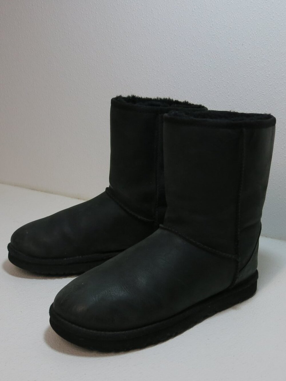 UGG Australia Classic Short Nubuck Leather Boots Winter Warm Women Footwear 9